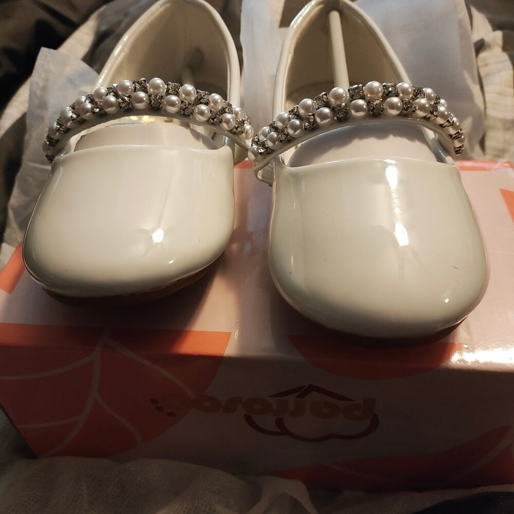 This cutie can be worn to School Parties, Birthday Parties, & Weddings